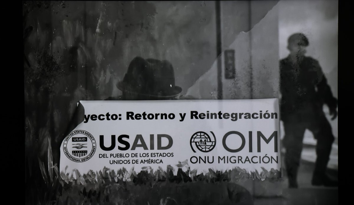 lauammx's tweet image. ☕ Al hablar sobre el proceso de realización de su proyecto Los olvidados, el fotógrafo Harvey Castro narró –en la Galería Metropolitana de la UAM– su experiencia en comunidades de Centroamérica afectadas por los huracanes Eta e Iota.

En el Café de la Metropolitana abordó las…