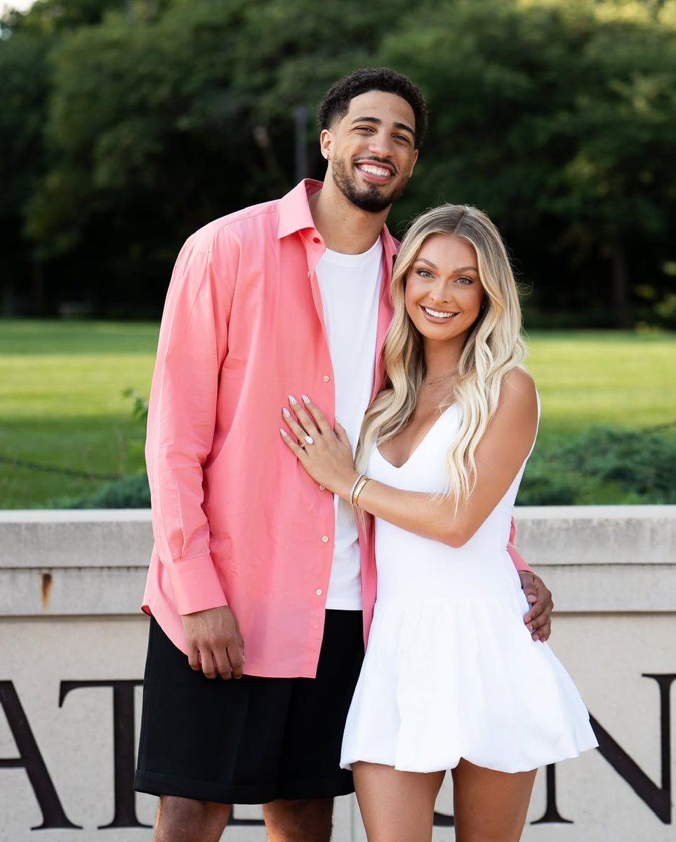 ClutchPoints (@clutchpoints) on Twitter photo Congrats to Tyrese Haliburton and his fiancé Jade on their engagement 💍
(via <a href="/TyHaliburton22/">Tyrese Haliburton</a>/ IG) Congrats to Tyrese Haliburton and his fiancé Jade on their engagement 💍
(via <a href="/TyHaliburton22/">Tyrese Haliburton</a>/ IG)