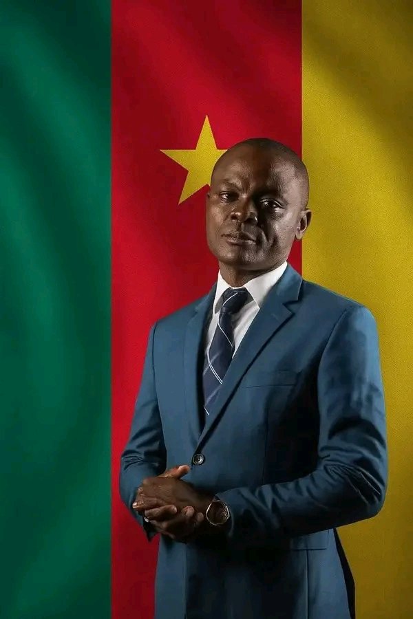 LeCremlin's tweet image. Maurice Kamto sera candidat. 

Notons-le  !