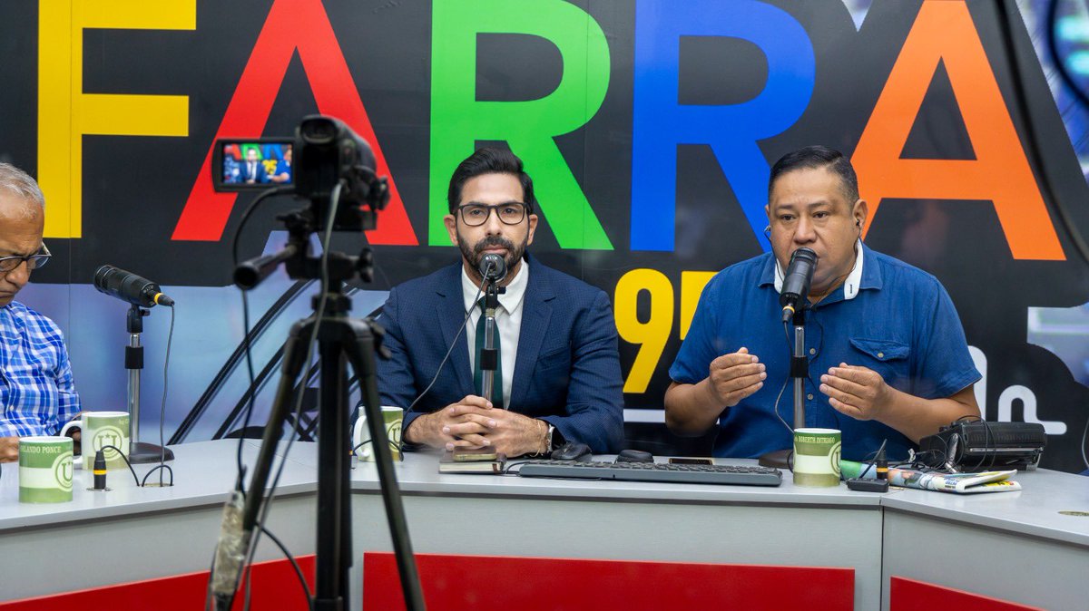 santiagoquirof's tweet photo. Inicié el día en entrevista con Radio Farra 95.7 FM, un espacio ideal para reafirmar nuestra postura institucional como Universidad Técnica de Manabí - UTM, ante varios temas que circulan en redes sociales y que afectan nuestra imagen institucional. 

Somos una institución de educación superior que no tolera actos que atenten contra la ética, la legalidad o los valores que defendemos como universidad pública.

Nuestra institución ha actuado durante 71 años con transparencia, compromiso y apego a la verdad, defendiendo el buen nombre de la Universidad Técnica de Manabí y su comunidad.

Seguiremos promoviendo una formación basada en la integridad, el respeto y la excelencia.

#YoSoyUTM 
#UTMUnidos