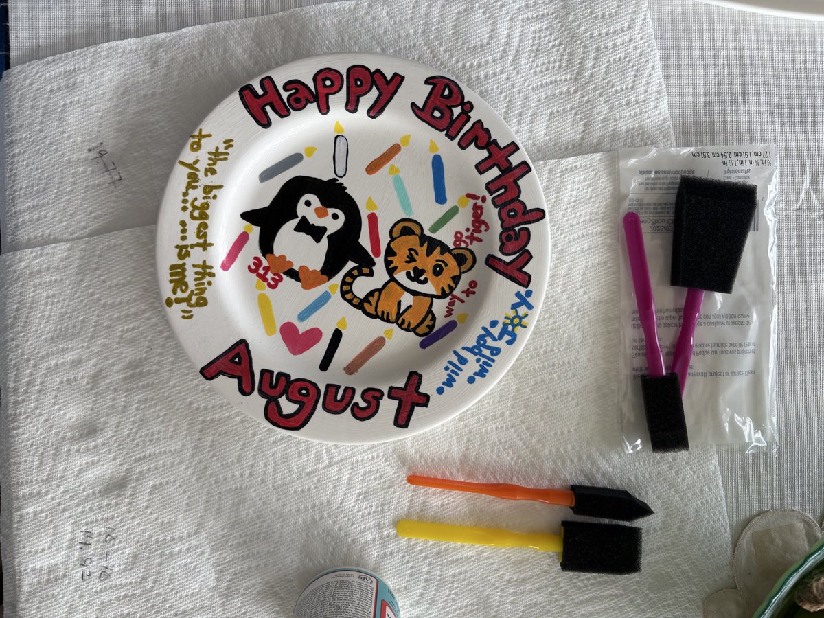 endgameabraham3's tweet image. LITERALLY 🥲 back when we were living for the hope of it all!!! …and now we have our own little AUGUST and he turns ONE tomorrow!!!🥹🩶 🧂💨 @taylornation13 @taylorswift13  #saltair #augusttaylorswift #TaylorSwift