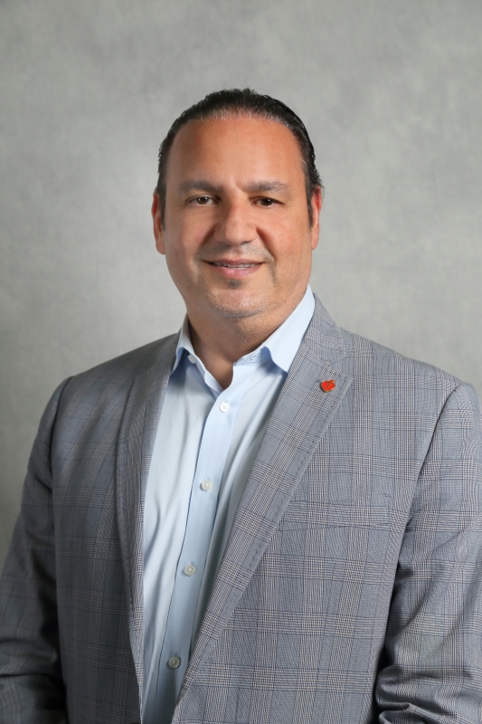 Excited to welcome Dr. Arash Kheradvar to our team! A leader in cardiovascular engineering, check out his recent feature in UC Irvine News about the Iris Valve project: ow.ly/FbZY50Wwe0B 
#UCI #Radiology #Announcement