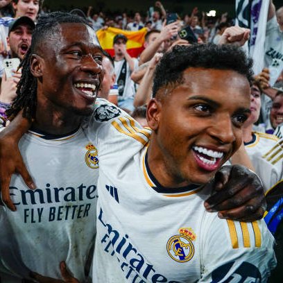 Mercado_Ingles's tweet image. 🚨⚪️ Real Madrid esta listo para ofrecer £30M + los traspasos de Rodrygo (24) y Eduardo Camavinga (22) al Manchester City por el traspaso del mediocampista Español, Rodri (29). [Caught Offside]