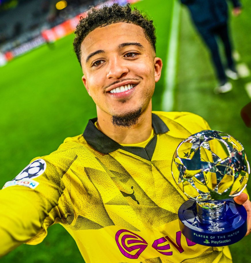 Julius Schamburg (@verbalmetzger) on Twitter photo ⚫️🟡 | Jadon Sancho…
Schritt für Schritt.
Wenn die Bombe endlich platzt, hört ihr es hier zuerst.
Beim <a href="/BVB/">Borussia Dortmund</a> wird ein Sancho-Comeback nicht nur ernsthaft vorbereitet – es wird endlich konkret.
Der Austausch zwischen dem BVB und #Sancho fand – wie bereits berichtet – auch in ⚫️🟡 | Jadon Sancho…
Schritt für Schritt.
Wenn die Bombe endlich platzt, hört ihr es hier zuerst.
Beim <a href="/BVB/">Borussia Dortmund</a> wird ein Sancho-Comeback nicht nur ernsthaft vorbereitet – es wird endlich konkret.
Der Austausch zwischen dem BVB und #Sancho fand – wie bereits berichtet – auch in