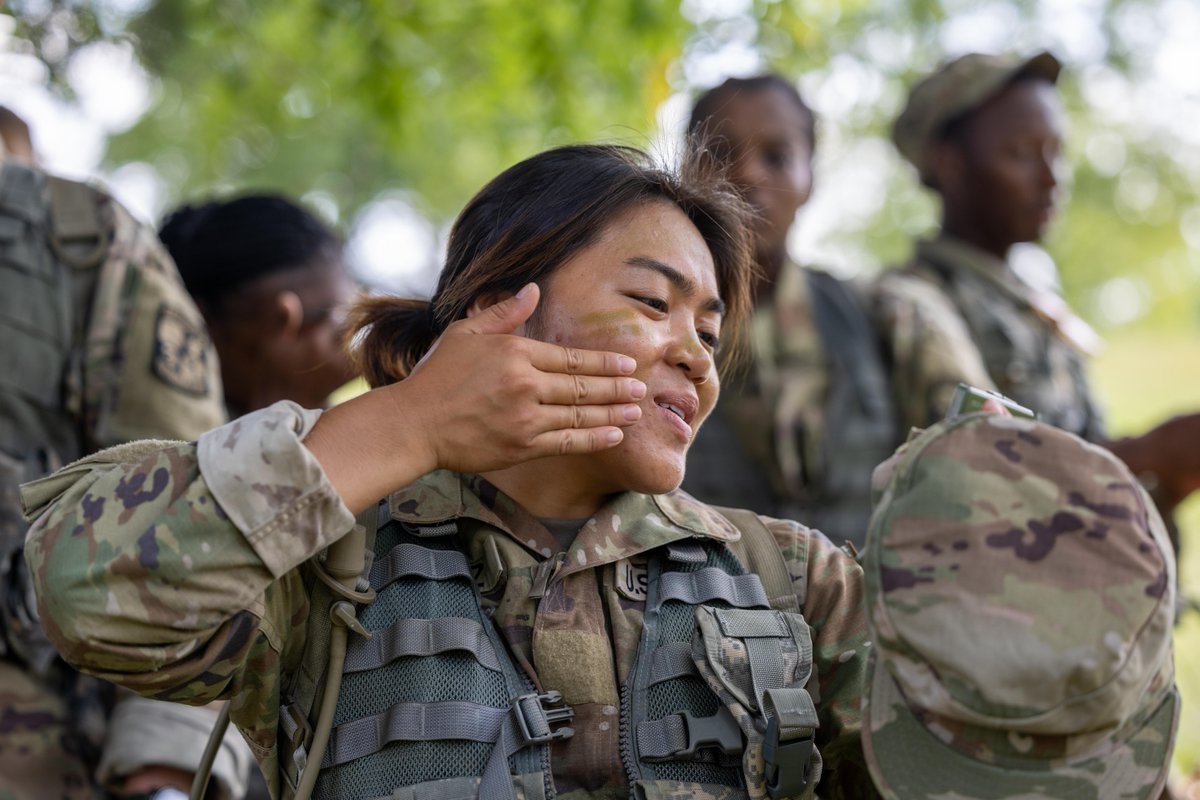 ArmyROTC's tweet photo. Cadets of 2nd Regiment #BasicCamp are training with purpose as they learn foundational warrior skills at #CST2025
Check out the link in our bio for more!
πΈ: Briana Pace, Indiana University, CST Public Affairs Office https://t.co/i23cP5XF9U