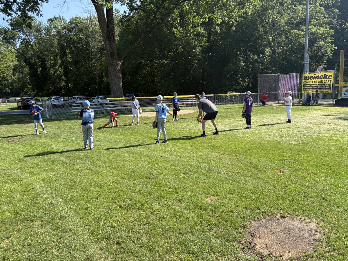 Week two has begun! Great 1st day of camp at Aston Middletown LL. Thanks once again to 8th grade Coach Stetler for coming out to speak with the campers about middle school academics and baseball! #family #lionscamp #rtmsd #highschoolbaseball