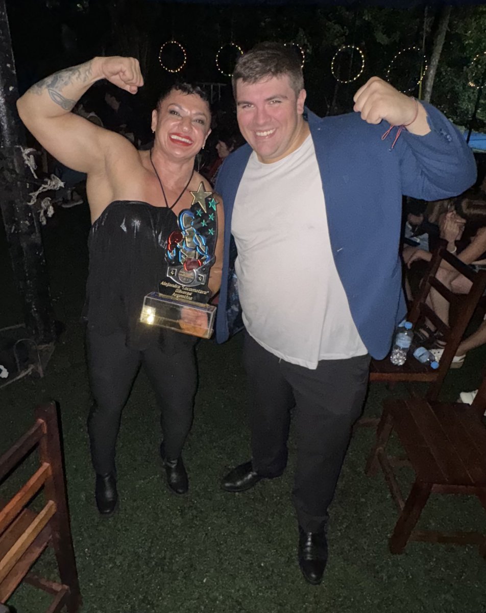 Se fue Locomotora Oliveras. Tuve la oportunidad de conocerla en Rock And Pop y realmente, encontré una persona humilde, con valores.
Siempre para adelante, siempre con buena energía, siempre alentando. 

Mucho amor a su familia y amigos ❤️
Se fue una persona inolvidable.