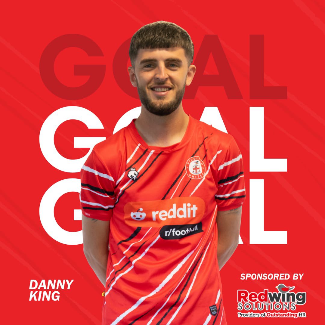 RedditchUtd's tweet image. 65’ The corner is whipped in, and Danny King is there to volley home the flick on.
🔴🔴 1-1 🟢⚫️