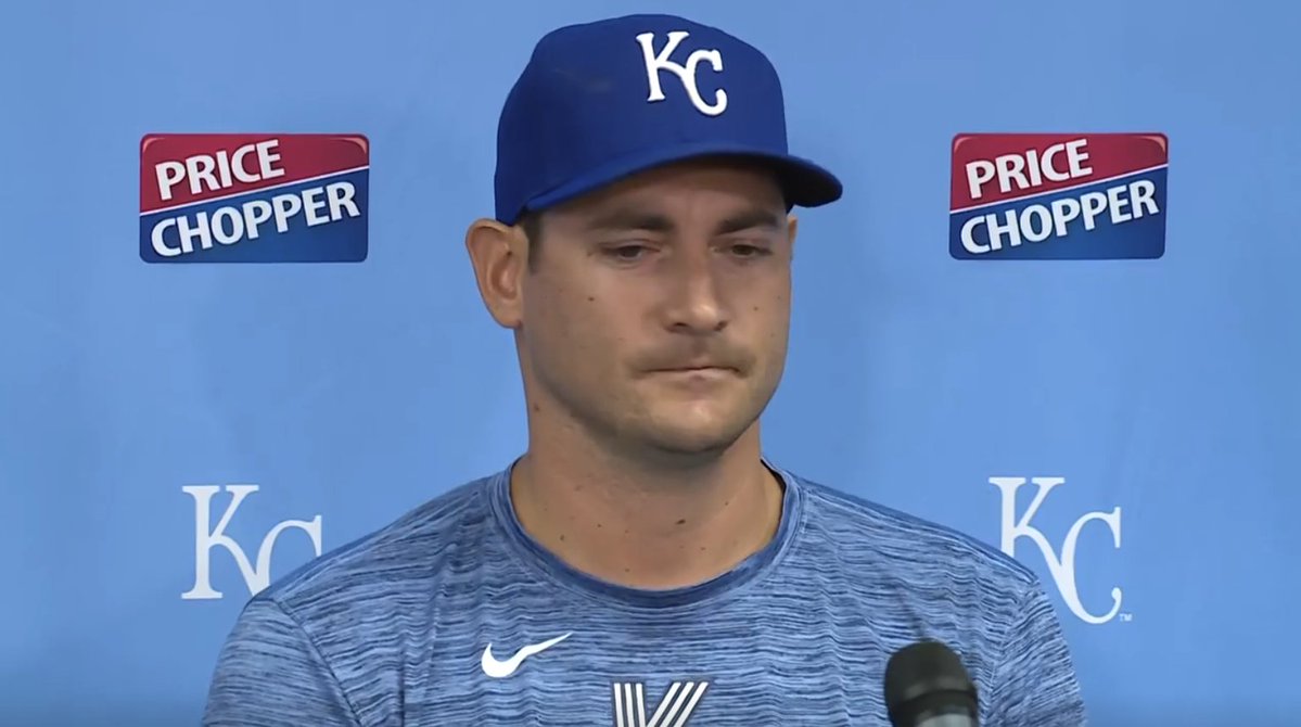 KSHB41's tweet image. LIVE | Royals Pitcher Seth Lugo and GM J.J. Picollo are discussing Lugo's two-year extension with the team.
kshb.com/live2