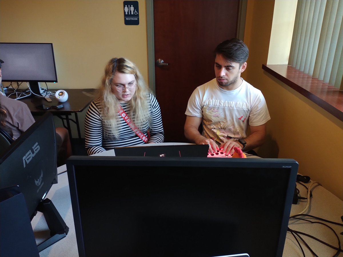 ChoiWingleung's tweet image. GG's 2 Mikey 4 taking the double win @FinalStrike126 07/26/25. 
COTW
🥇 @Magik4FGC @mykelthegoon
🥈 Backpak
🥉 @AkitoFGC
4 RazorShark
5 @AstuarteVT
5 thirstyfist

MeltyAACC
🥇 mykelthegoon
🥈 @Megucak
🥉 @ratsunesqueaku
4 Keluna
5 Akito
5 Astuarte
COTW VOD
youtu.be/mfYFLcxRk0k