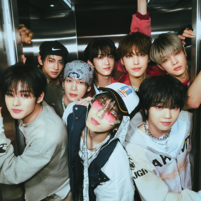 revistakoreain's tweet image. #YOUNITE anuncia comeback com o novo single "BOMBA", com lançamento marcado para o dia 04 de agosto, às 06h BRT.
cr: @YOUNITE_offcl