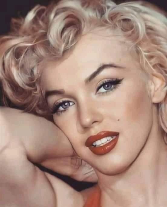 MarilynSpirit's tweet image. Your goals don&apos;t care about your excuses.