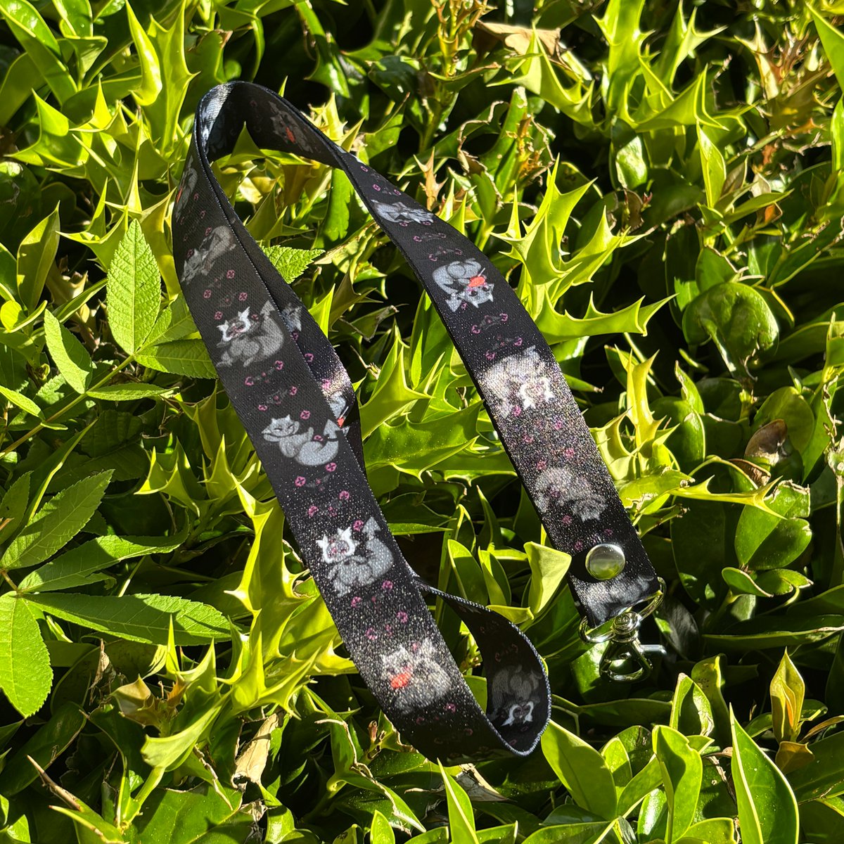 RaechitMerch (@raechitmerch) on Twitter photo 🪦 Product Showcase 🪦
Here's how <a href="/weepymiyu/">weepymiyu 🪦🪽 Weeping Angel VTuber</a>'s lanyard turned out! Smol chibis, so cute~ These are still available for preorder if you'd like to grab one here: raechitmerch.com/en-usd/collect… 🪦 Product Showcase 🪦
Here's how <a href="/weepymiyu/">weepymiyu 🪦🪽 Weeping Angel VTuber</a>'s lanyard turned out! Smol chibis, so cute~ These are still available for preorder if you'd like to grab one here: raechitmerch.com/en-usd/collect…