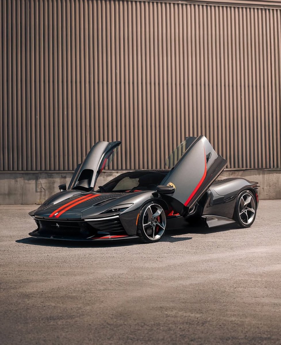 LUX Cars tweet media