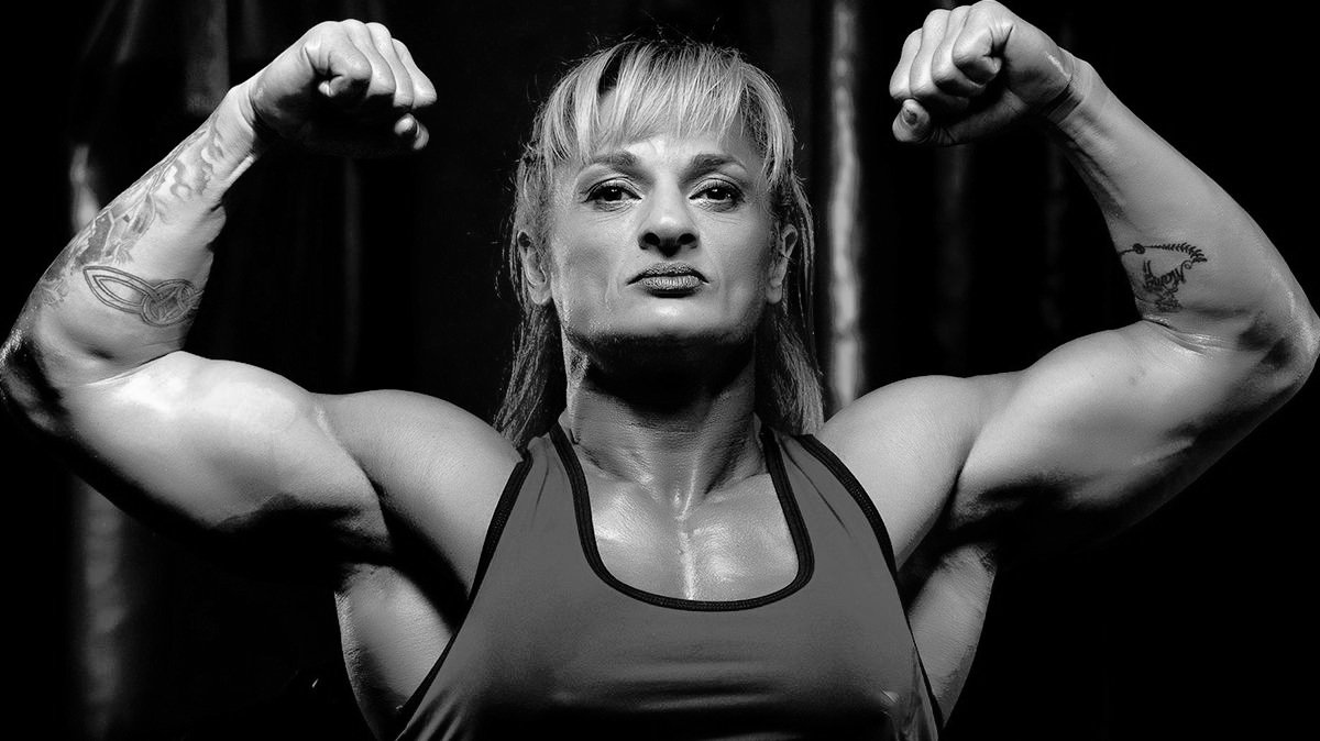 Lamentamos profundamente el fallecimiento de la Locomotora Olivera, una campeona de la vida. Boxeadora y recientemente electa convencional constituyente por Santa Fe. Ejemplo de vida sana, esfuerzo y compromiso social.
Acompañamos a sus seres queridos en este doloroso momento.