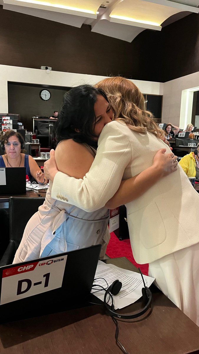 filiz_uyaniker's tweet image. Yine bir görev yine bir sorumluluk. CHP Kadın Kolları
Genel Başkanımız Asu Kaya 🥰🫶😘😍
@AsuKaya80TBMM