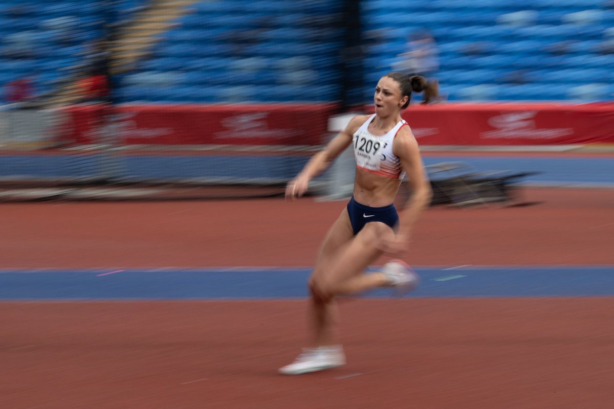 Ellen Barber tweet media