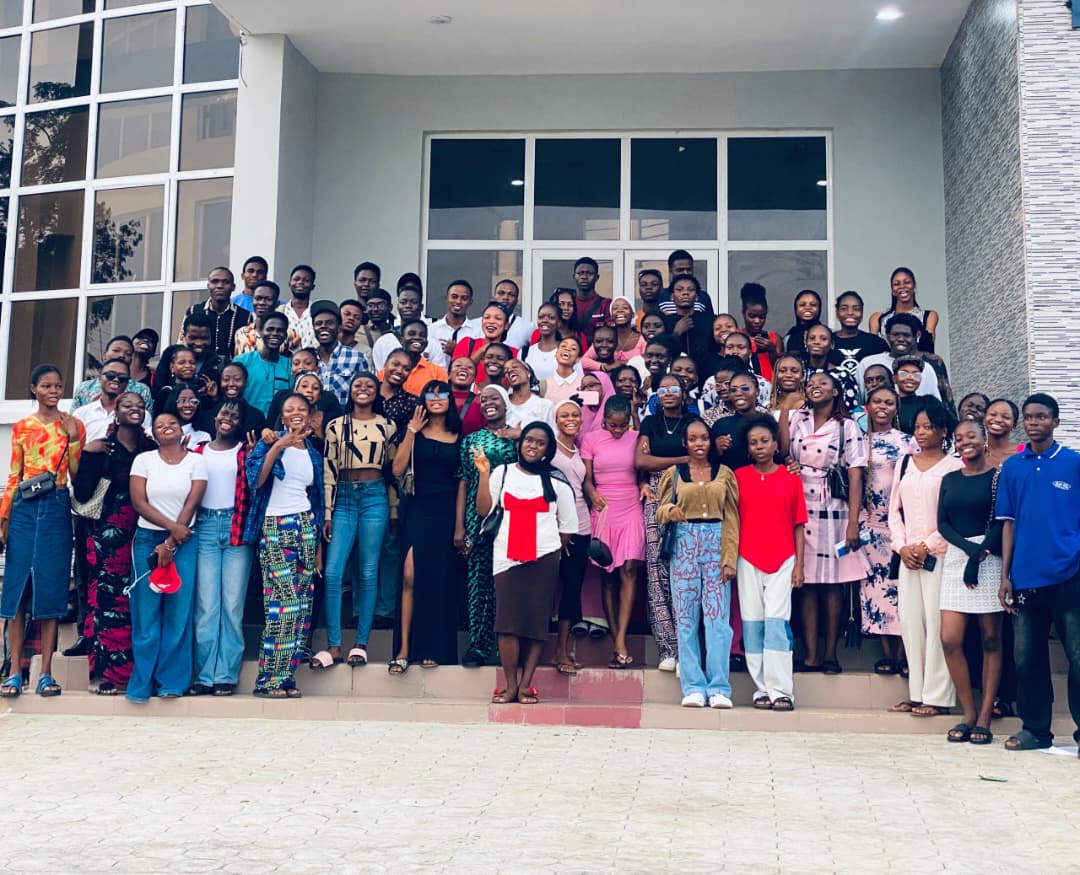 Astral_A3's tweet image. Sophomore. ❌
PENULTIMATE. ✅

Thank you, Jesus. ❤️
#OAUTwitter
