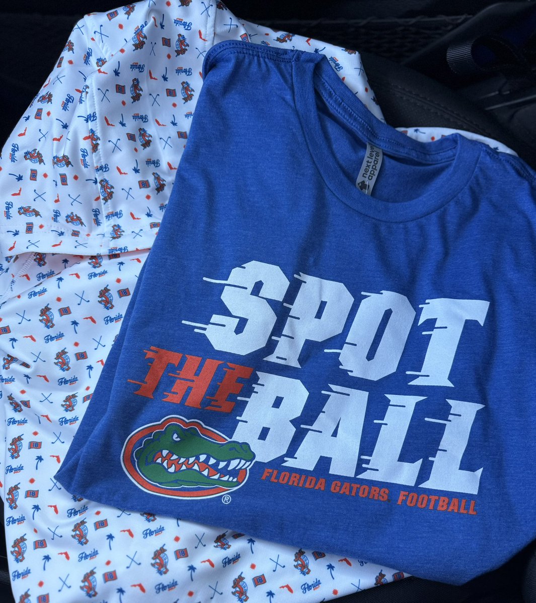 J_stas93's tweet image. #SpotTheBall 🐊😤 @AlmaMater_FL