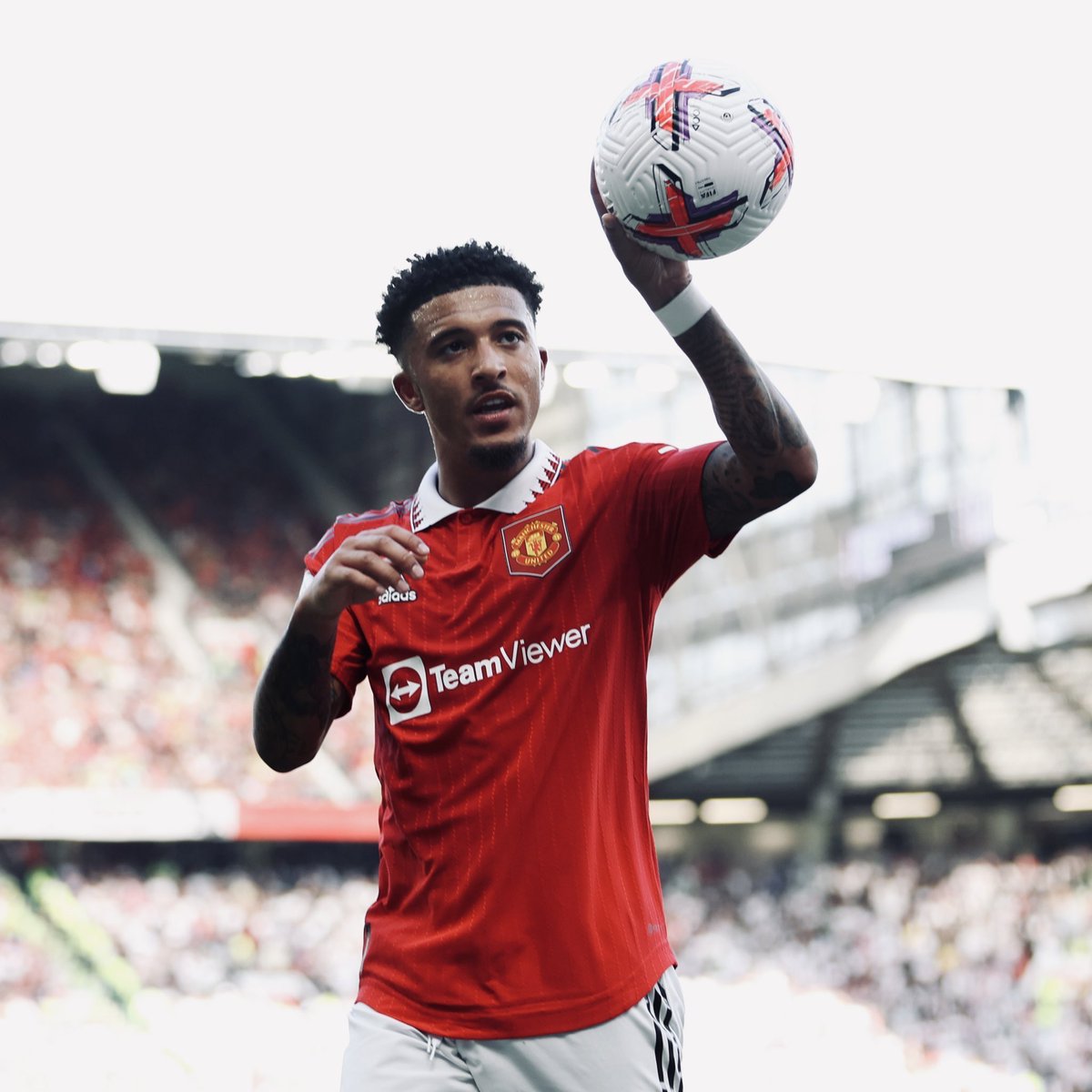 🚨🚨🚨🚨🚨🚨🚨🚨 عاجل — سكاي المانيا:

بوروسيا دورتموند يتناقش داخليًا حول فكرة التعاقد مع سانشو من جديد

مانشستر يونايتد يريد 18-20 مليون يورو