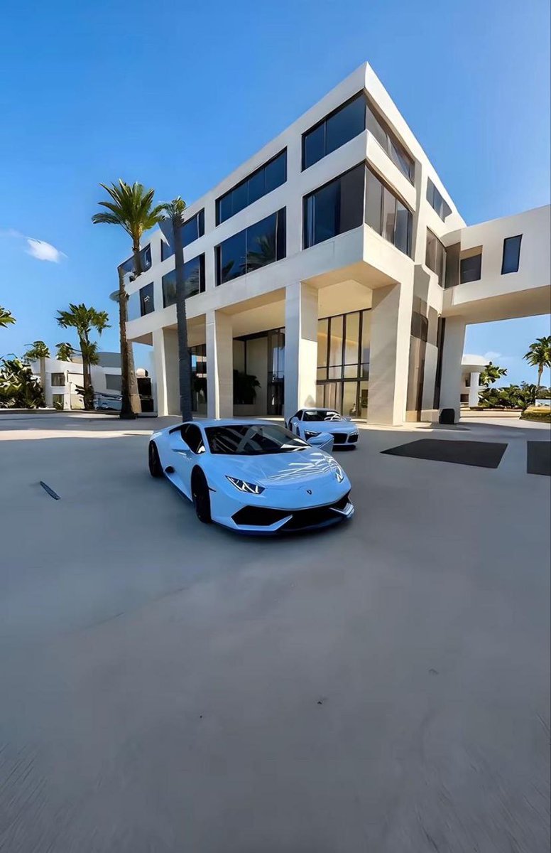 Luke_martin46's tweet image. Can I get a GM? 🩵

If you reply, I&apos;m following you