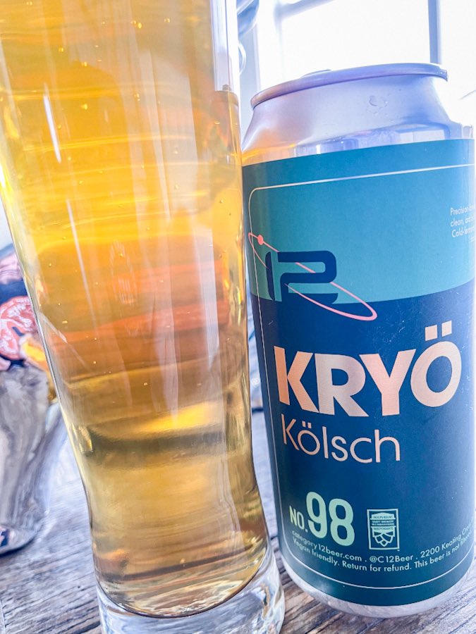 Hot day.  Krushable Kölsch from Category 12 Beer.  

victoriaweekendbeerbuzz.wordpress.com/2025/07/28/cat…