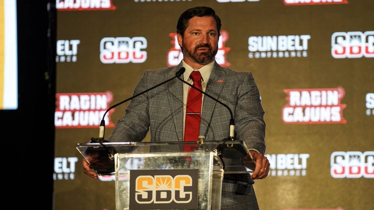 Daily News-Record Sports (@dnr_sports) on Twitter photo "Relationships still matter. We're still all in on building relationships."
#SBC foe Louisiana still relies on high school recruiting (via <a href="/CatieHarper/">Catie Harper</a>): dnronline.com/sports/level/c… "Relationships still matter. We're still all in on building relationships."
#SBC foe Louisiana still relies on high school recruiting (via <a href="/CatieHarper/">Catie Harper</a>): dnronline.com/sports/level/c…