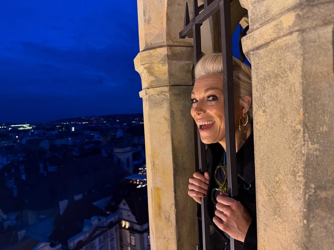 sylviastrepiak's tweet image. Sunshine personified indeed 🥰🥰🥰 Todd via IG. She is so loved and she deserves every bit of it.