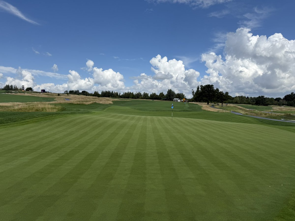 An incredible week back at <a href="/JCBGolfCC/">JCB Golf & Country Club</a>, volunteering for <a href="/livgolf_league/">LIV Golf</a> 2025. Honored to be part of the greens team helping provide top-quality playing surfaces for the golfers. It was a pleasure meeting amazing individuals and being part of such a memorable, world-class event.