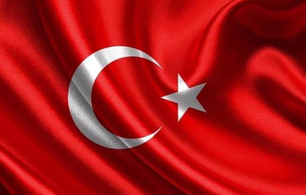 ipekozkal's tweet image. Şırnak’ta yaralanarak şehit düşen
Jandarma Uzman Çavuşumuz Mehmet Ali Yıldırım’a Allah’tan rahmet, ailesine, sevenlerine ve silah arkadaşlarına başsağlığı dilerim🙏
Milletimizin başı sağolusun🇹🇷