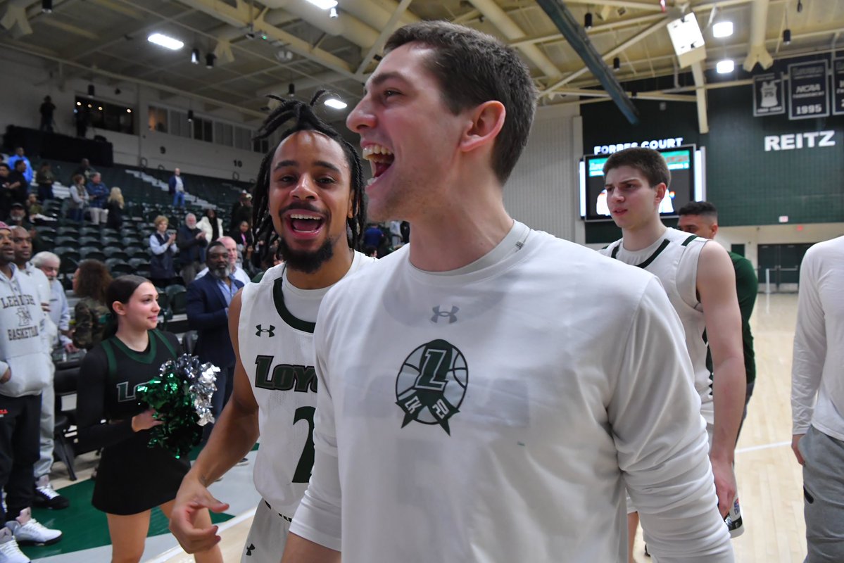 LoyolaMBB's tweet image. Happy birthday to our senior guard, @PeterSposito1!

#GoHounds