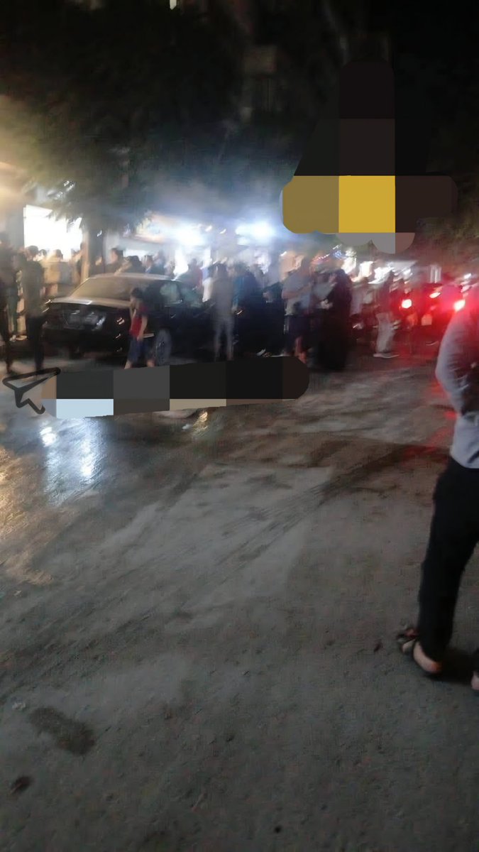 activist6681's tweet image. عاجل
مجهولون يقتلون المدعوا " طارق بكري كلاسي" أحد العاملين مع المخابرات الجوية سابقا، وكان يقود مجموعة مسلّحة مكلّفة بتنفيذ مداهمات.ووقعت عملية قتله في حي الفردوس بمدينة #حلب قبل قليل.
#سوريا