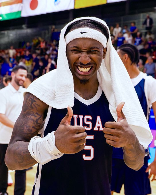 SicEm365's tweet image. Baylor guard Obi Agbim (United States) won the World University Games "most valuable player," while Baylor's Michael Rataj (Germany) won the "best forward" award.
#SicEm🐻