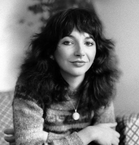 johncox2112's tweet image. #KateBush - Wuthering Heights. BBC Session.
Unknown date , played on BBC Radio 6 . 2014 .
youtu.be/onILL99dkY8?si…