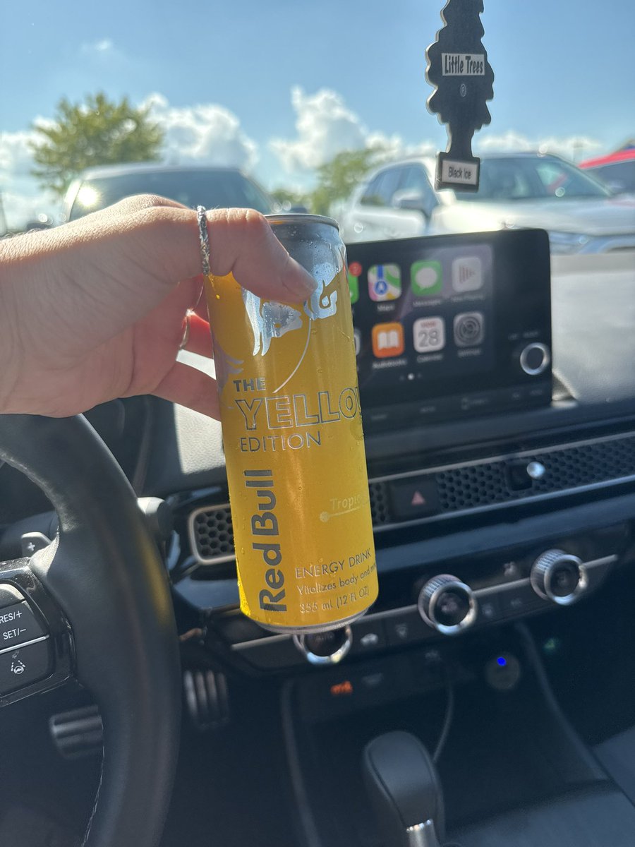 Hey <a href="/redbull/">Red Bull</a> <a href="/redbullgaming/">Red Bull Gaming</a> please sponsor me again