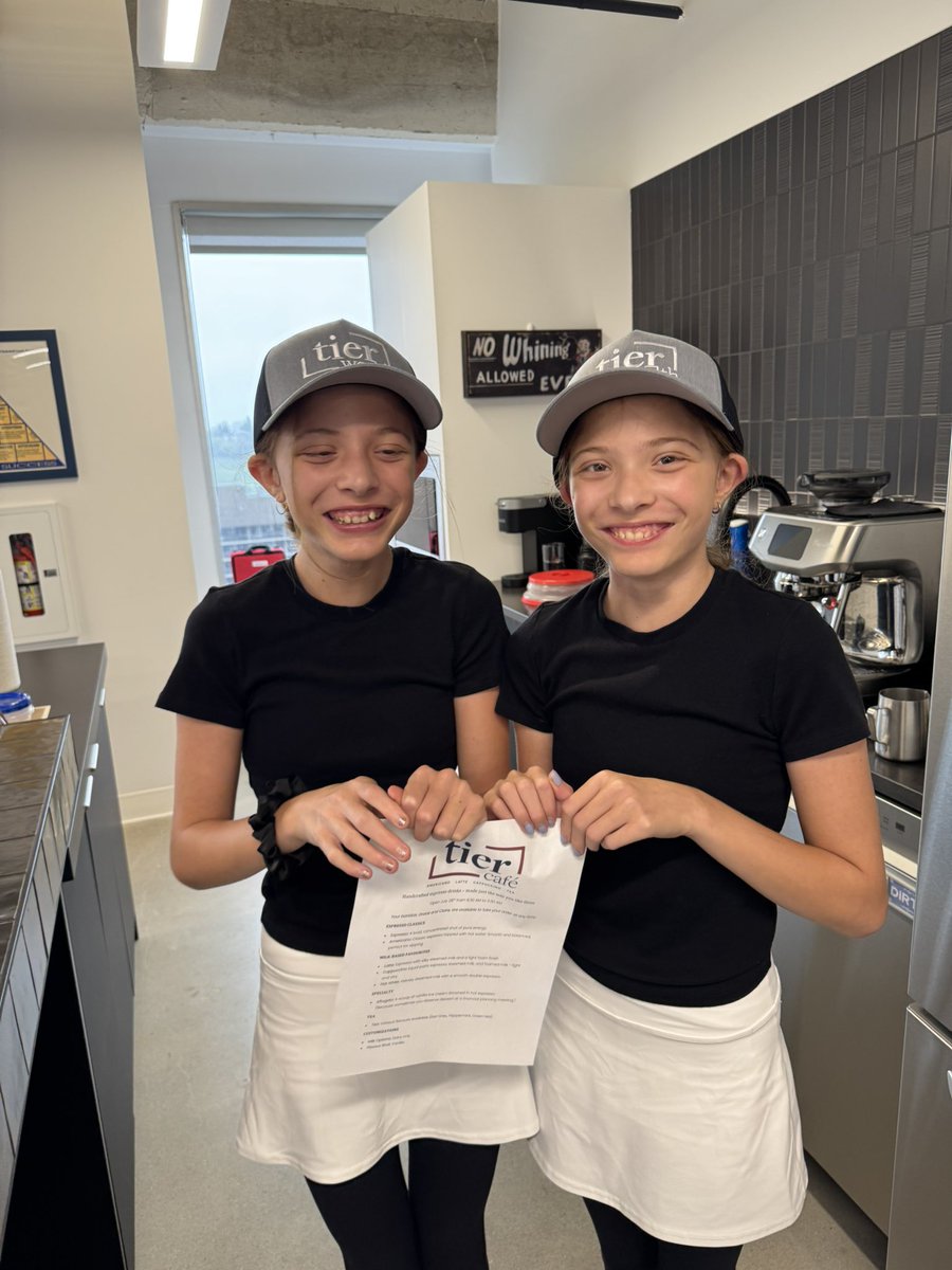 AaronHectorCFP's tweet image. We had a wonderful start to the week at @TIERWealth today, with a few extra super cute hands on deck to get everyone caffeinated to start the week!