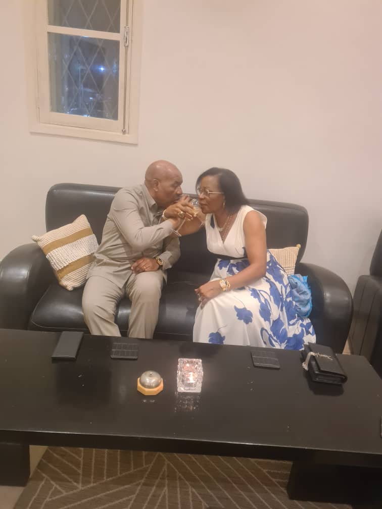 En ce jour du 28 juillet cela fait 46 ans que ma chère et tendre et moi rendons grâce à l'Éternel
