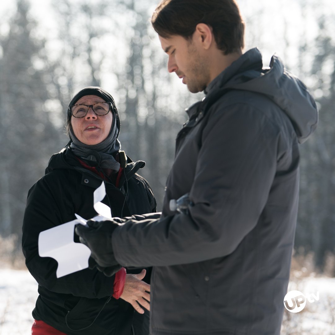 A throwback to some behind-the-scenes #Heartland magic to kick off your Monday. 🎬🐴

Watch every weekday morning starting at 6 AM ET on UPtv!

#SetLife | #RanchLife | #HeartlandFans