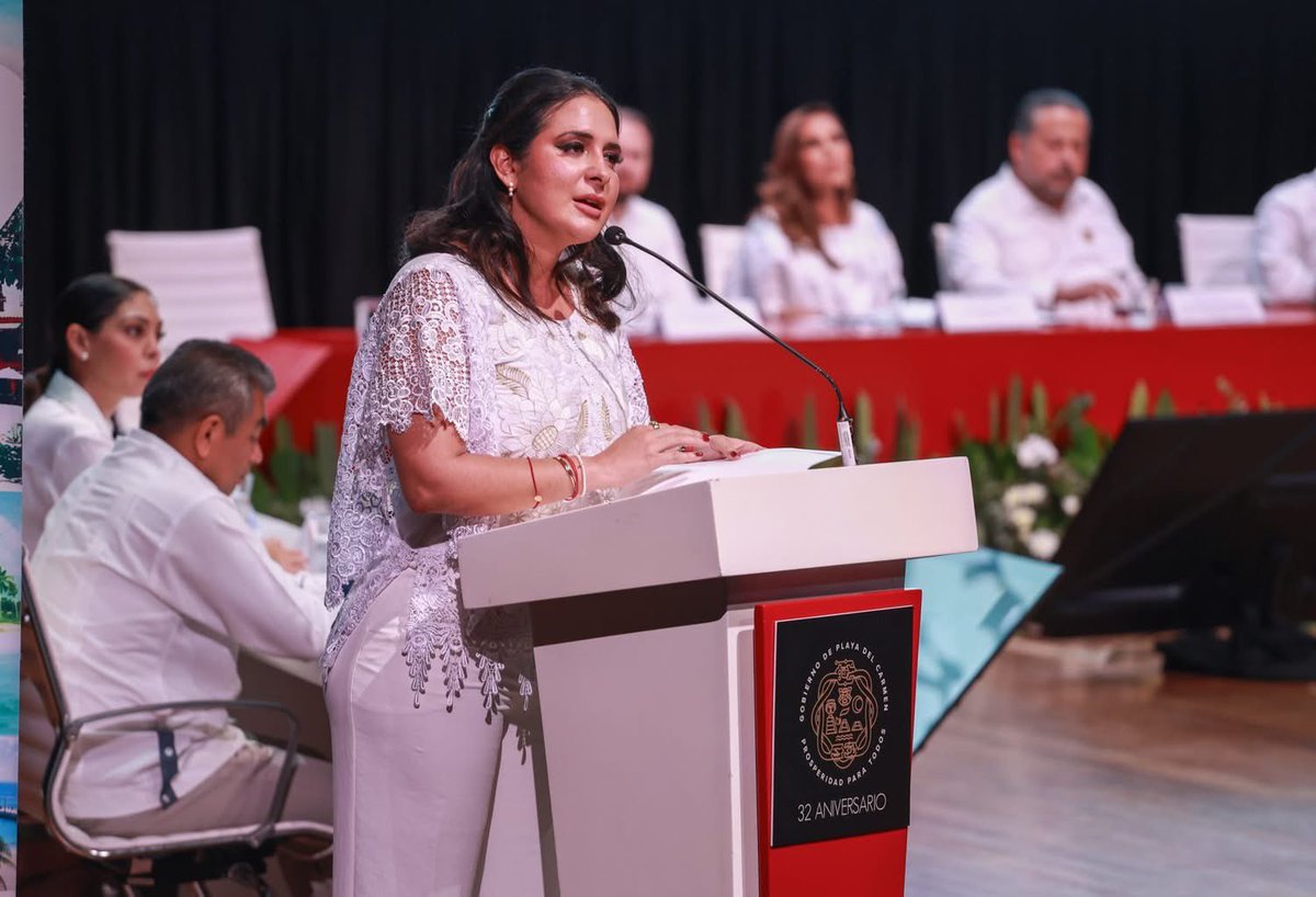 Hugo_Alday's tweet image. #Conmemoramos con orgullo el 32 aniversario de Playa del Carmen en Sesión Solemne, compartiendo este momento con la presidenta municipal Estefania Mercado, personas fundadoras y representantes de los tres niveles de gobierno.
Playa del Carmen simboliza el espíritu de una…