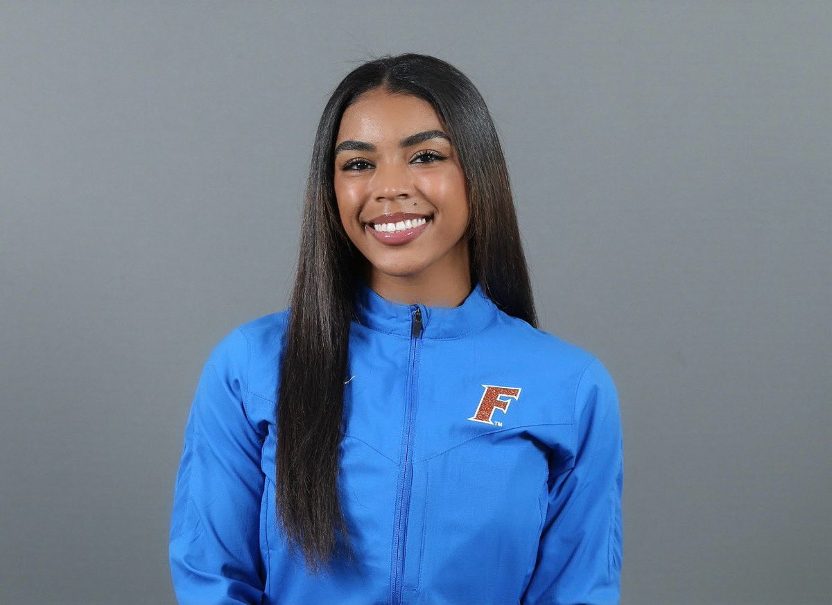 this one’s for the Gators🐊💙
#year4 #GoGators