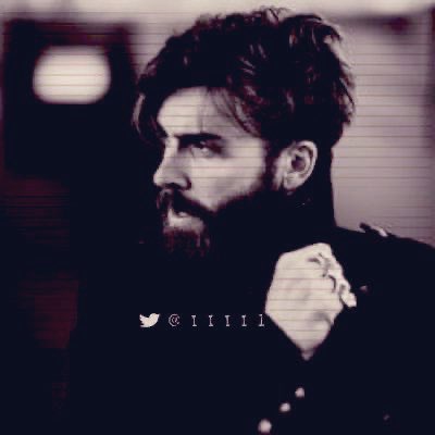 IIII1's tweet image. لا تروعين الظلام بطلّة خدودك
لا يحسب انك شروق الشمس من بدري!