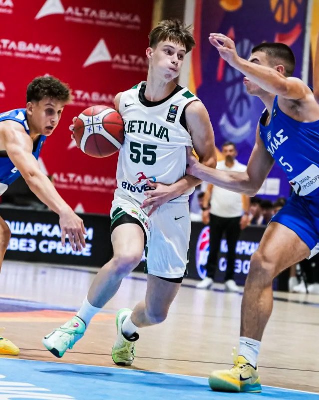bczalgiris's tweet image. 3 out of 3! ๐ฑ๐น Lithuania U18 stays undefeated at #FIBAU18 after taking down Greeceโs team. ๐ช
๐ฑ๐น 87 โ 80 ๐ฌ๐ท
#ZalgirisYouth