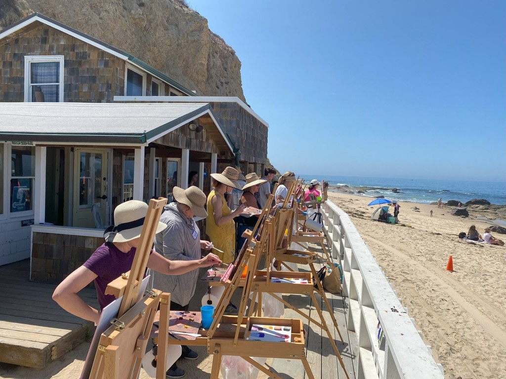 The Great Plein Air Art Experience 
Wed &amp; Thu in July–August
9 AM–2 PM
Ages 16+. 
$130 | $110 for Crystal Cove Conservancy members
Registration required
More info and other summer programs: crystalcove.org/crystal-cove-c…

 #CrystalCoveConservancy #PleinAir #ArtWorkshop #OutdoorArt