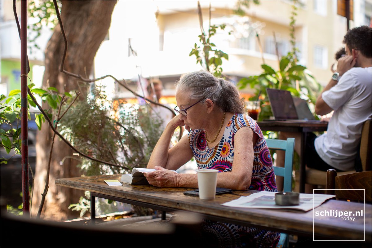 Efrat
28 07 2025, 09:58  Israel, Tel Aviv, Frenkel, Kiosko
#coffeeTLV #coffeeTLV