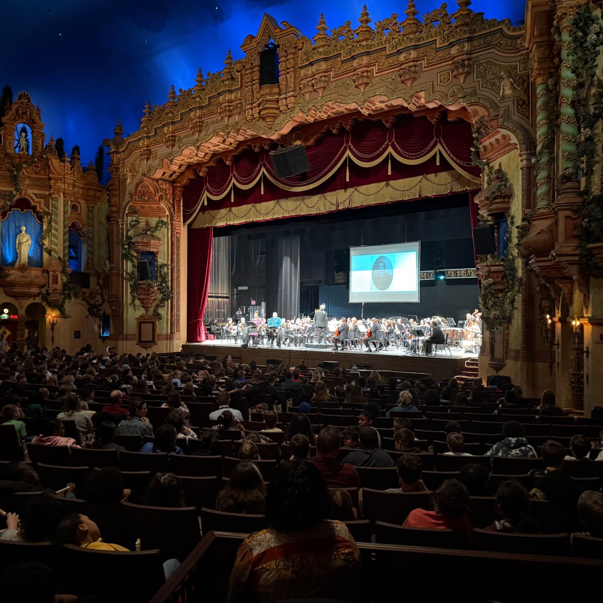 When was your last show at the Akron Civic Theatre? If you haven't been lately, you're missing out! This historic venue offers a diverse lineup of concerts and theatrical productions. Check out their events calendar today to plan your visit and create unforgettable memories!