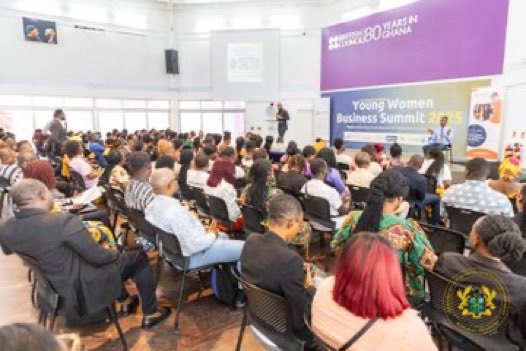 TG_DERY's tweet image. Earlier today, @georgeoaddo had the honor of delivering the keynote address at the inaugural Young Women's Business Summit, held at the British Council in Accra.