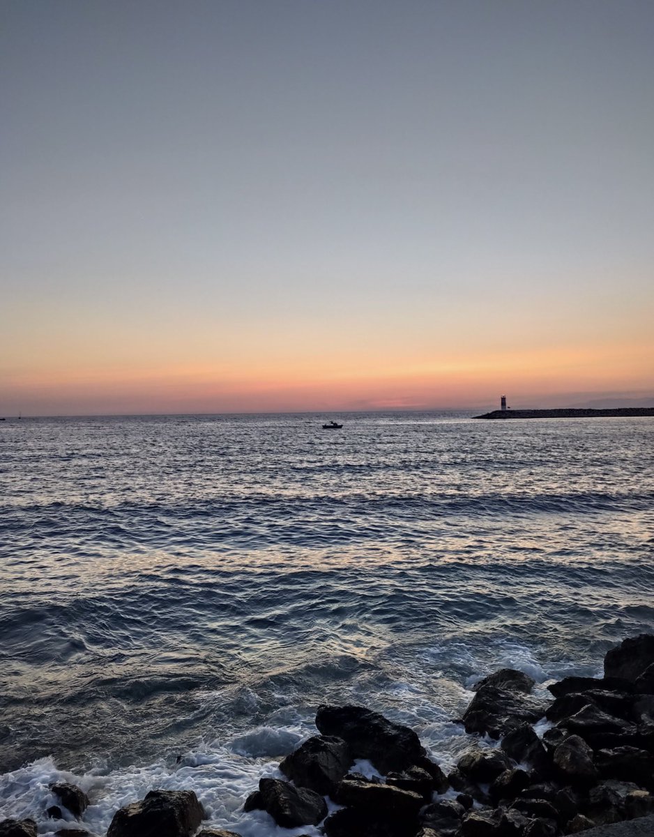 Bazen bir şey için ne kadar çabalasan boştur.