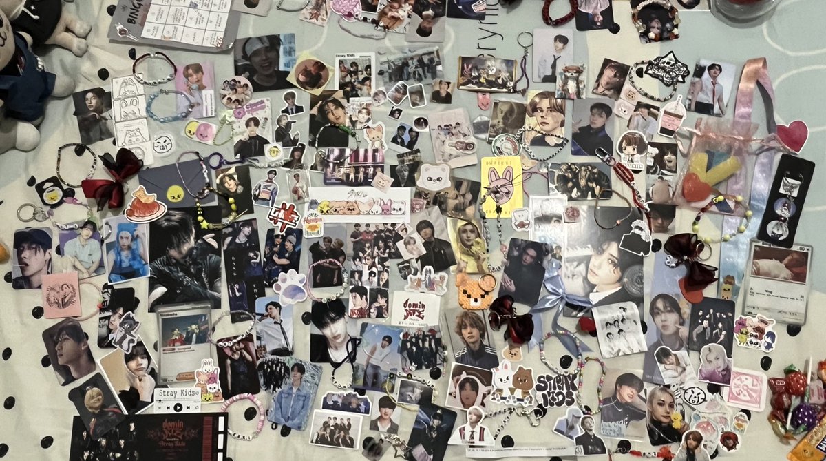 0927SEY's tweet image. Do we realize how much it is?????
Thanks to all of you who made freebies, gave them and traded them
Thank you so much for this weekend and Iโll treasure it ๐ซถ๐ผ
Mine + @aurora_tiny_ ๐ค