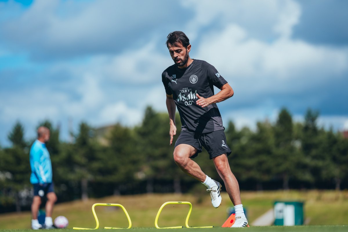 Manchester City (@mancity) on Twitter photo Back to business 🙌 Back to business 🙌