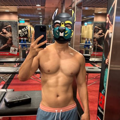 #NewProfilePic (新個人資料照片)